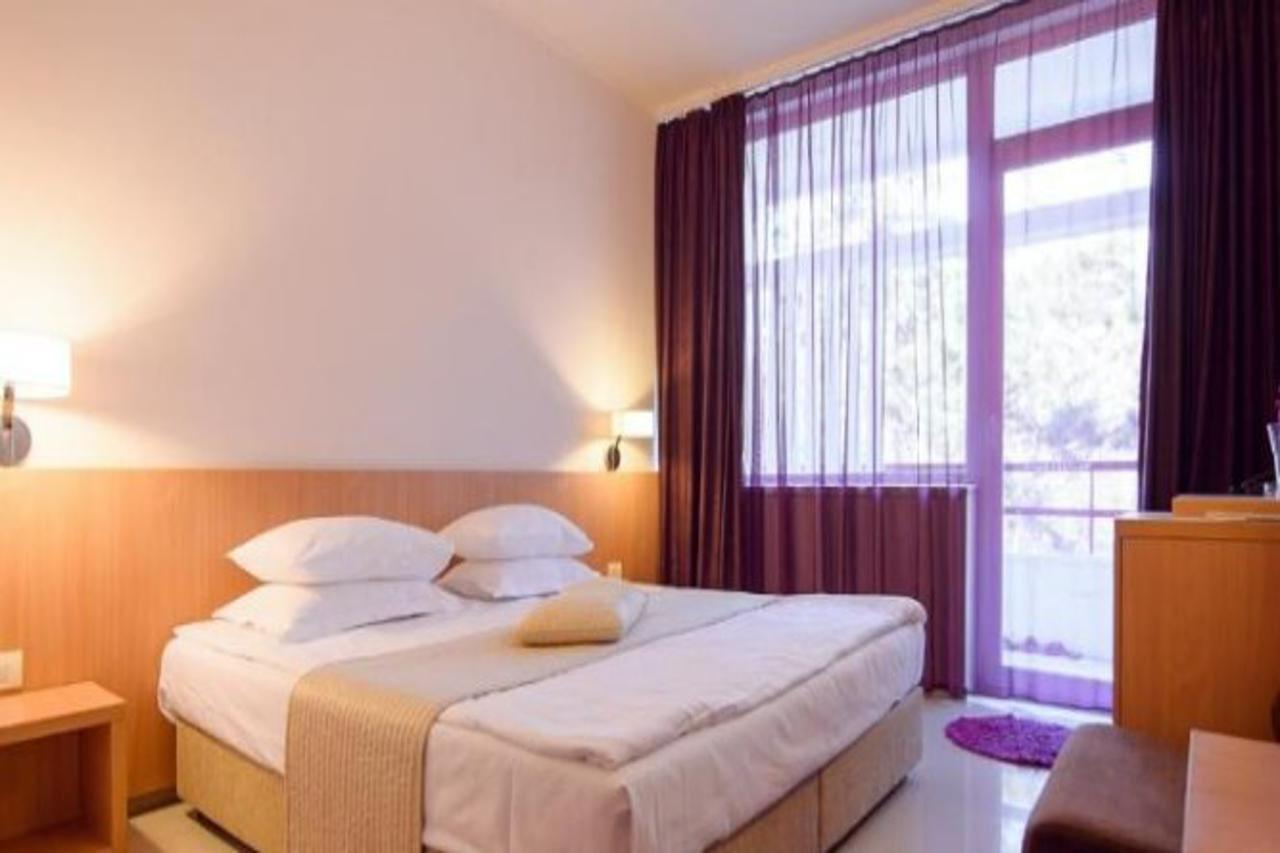 Hotel Sara Neptun Ngoại thất bức ảnh