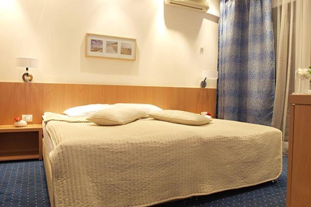 Hotel Sara Neptun Ngoại thất bức ảnh