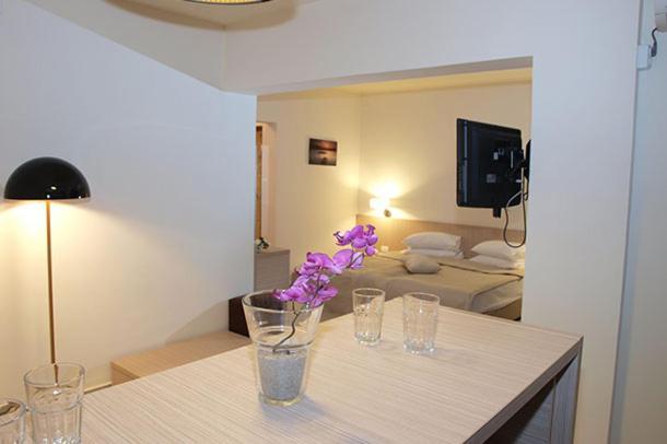 Hotel Sara Neptun Ngoại thất bức ảnh